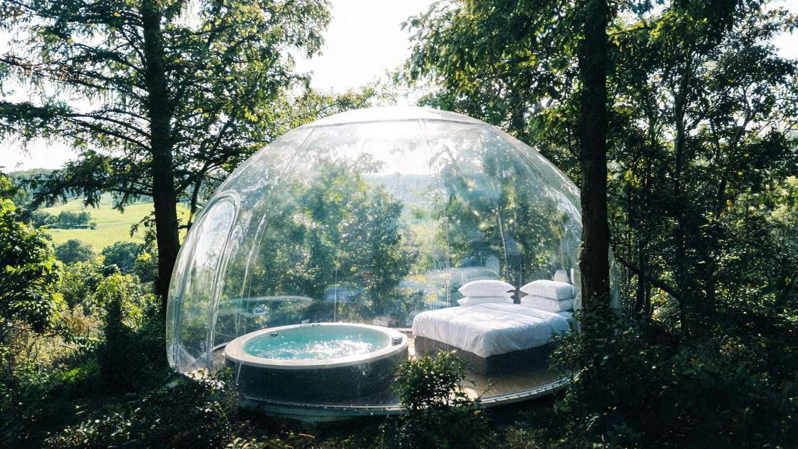 Hotel burbuja en Madrid con jacuzzi privado: La guía definitiva para una escapada estelar