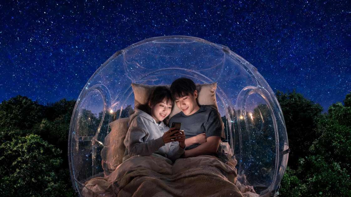 Hoteles burbuja en España: guía para dormir bajo las estrellas